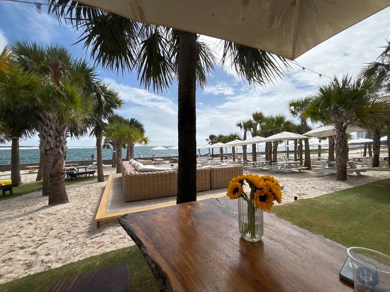 Waterfront Views That Make The Meal Feel Like A Vacation