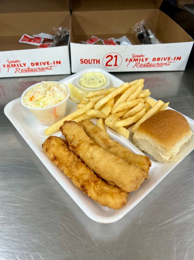 This North Carolina Drive-In Never Changed Its Famous Burger Recipe - Decor Hint Prices That Respect Your Wallet