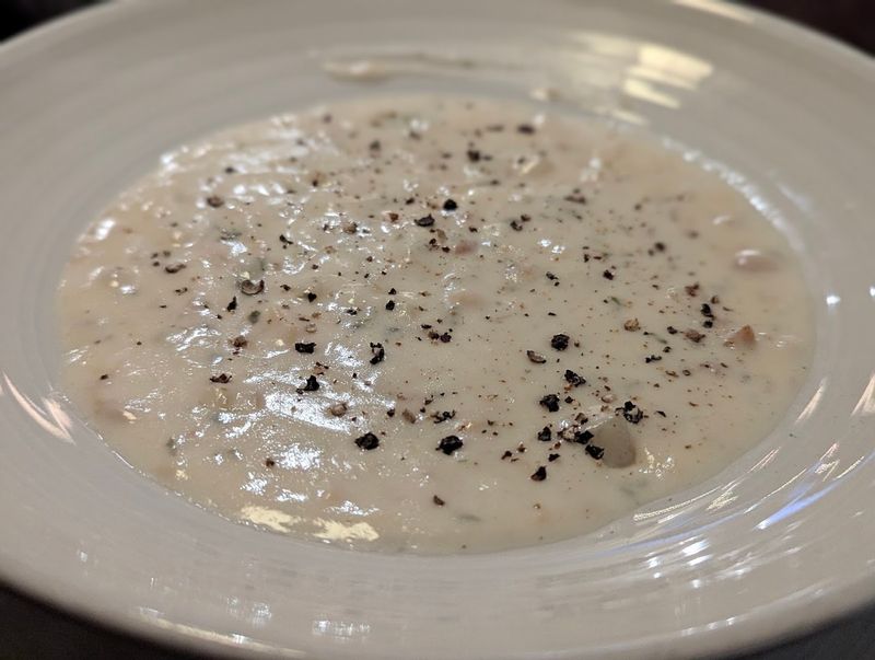 The Clam Chowder That Keeps People Coming Back