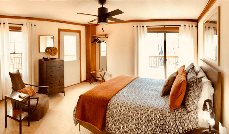 On-Site Cottage Accommodations for an Overnight Stay