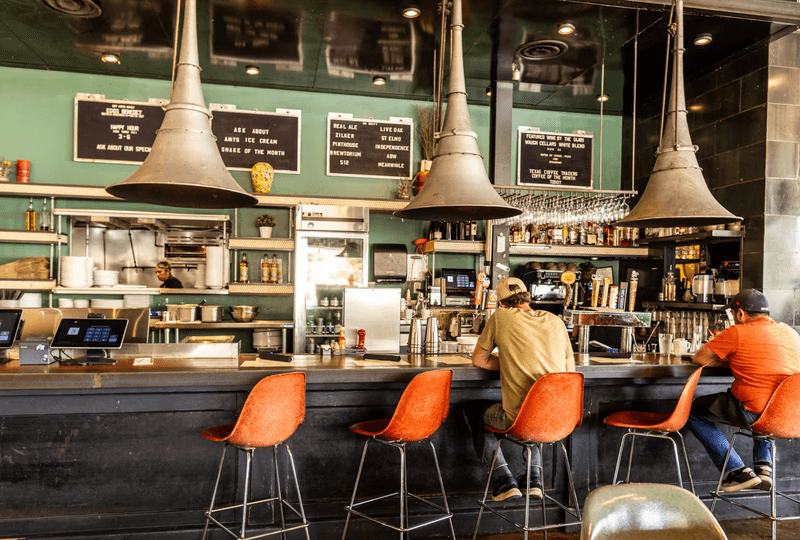 Late-Night Hours That Actually Fit Your Life
