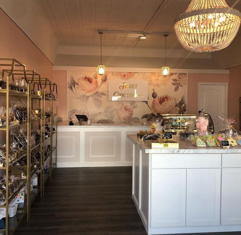 Artisan Confections In A Cozy Setting