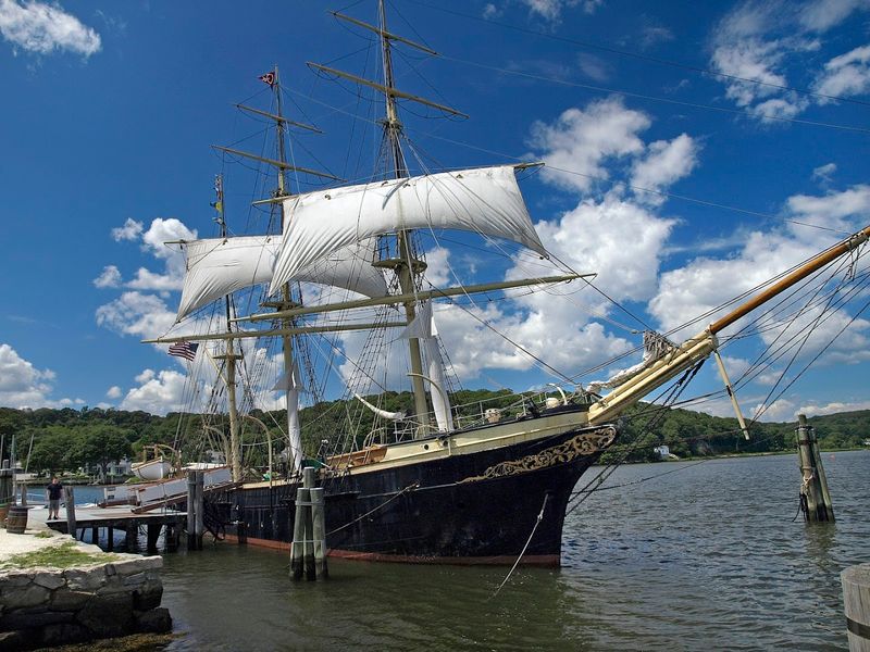 Scenic Waterfront Views Around Every Corner