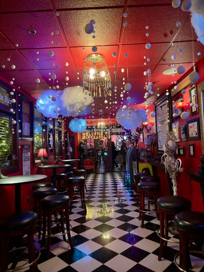 9 Minnesota Restaurants That Are Always Worth The Wait, No Matter The Line - Decor Hint Hell's Kitchen