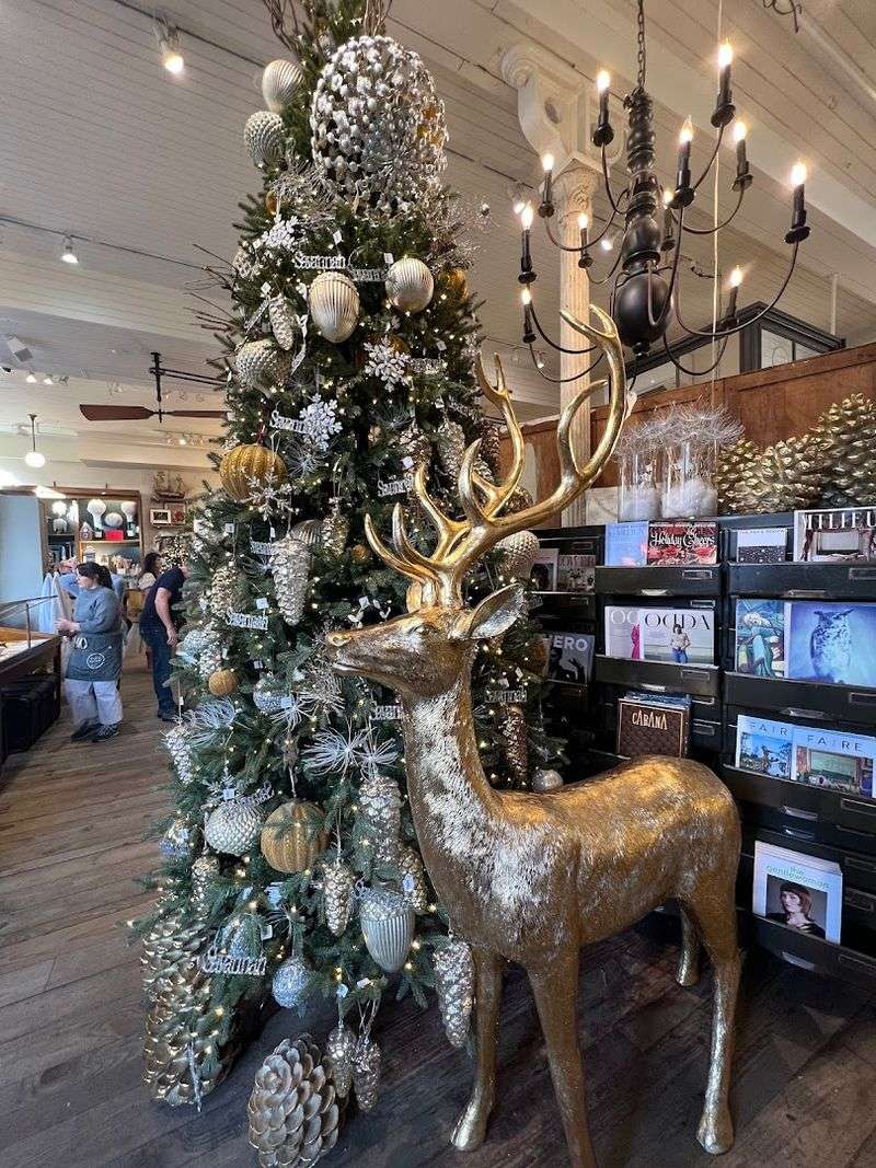 Ever-Changing Seasonal Installations