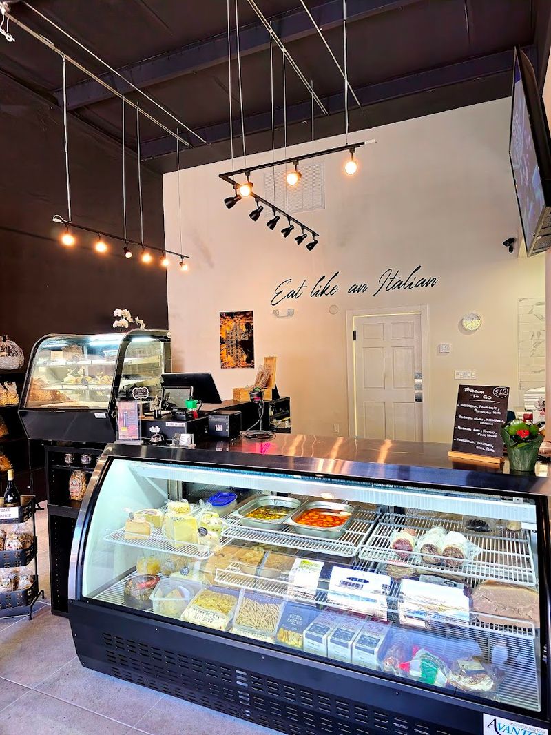 DI GUSTO Italian Restaurant And Market