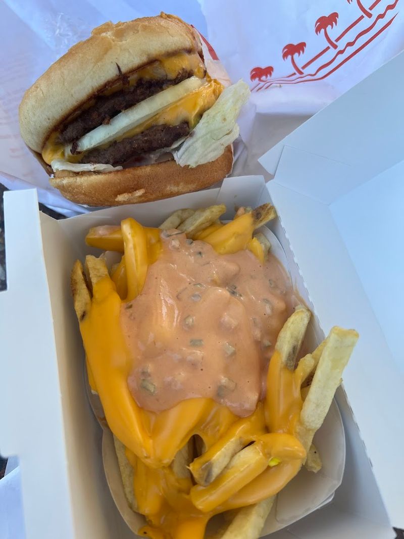 In-N-Out Secret Menu Items Oregon Fans Keep Ordering - Decor Hint Animal Style Fries