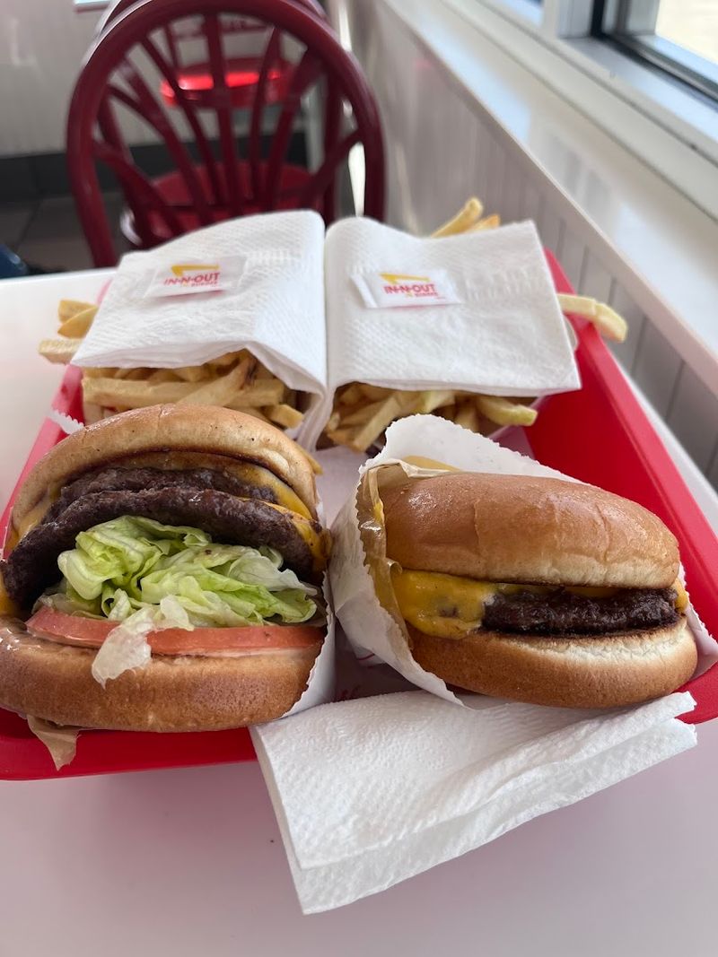 In-N-Out Secret Menu Items Oregon Fans Keep Ordering - Decor Hint Double Meat