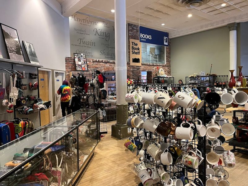 Goodwill Archer Store, Denver