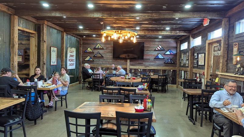 Weekend Cinnamon Rolls Worth the Drive Alone