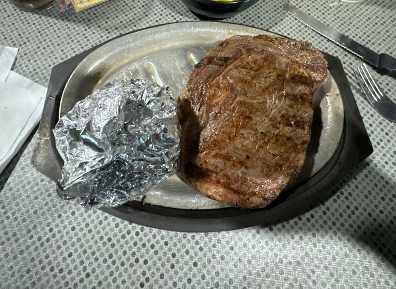 This Quiet North Carolina Steakhouse Builds Its Menu Around Big, Juicy Steaks - Decor Hint A Go-To Choice For A More Tender Cut