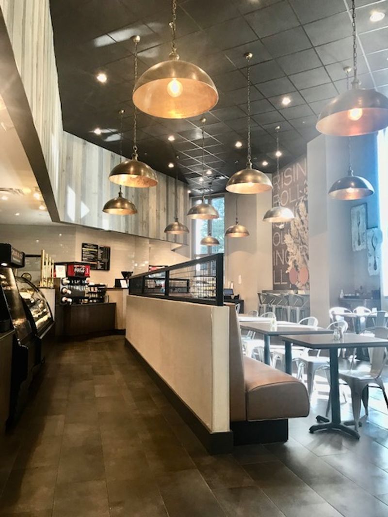 Rising Roll Gourmet Cafe