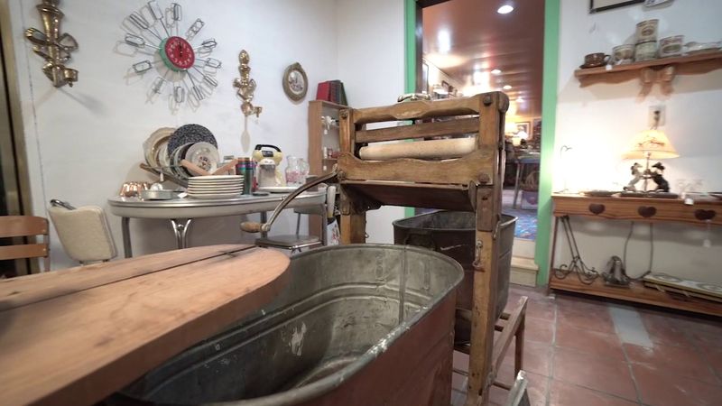 Insider Tips on Helen's Best Eats and Attractions