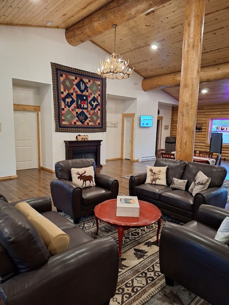 Cabin Village, Island Park