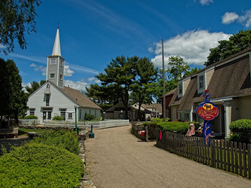 How Mystic's Small-Town Vibe Beats Busy Tourist Spots