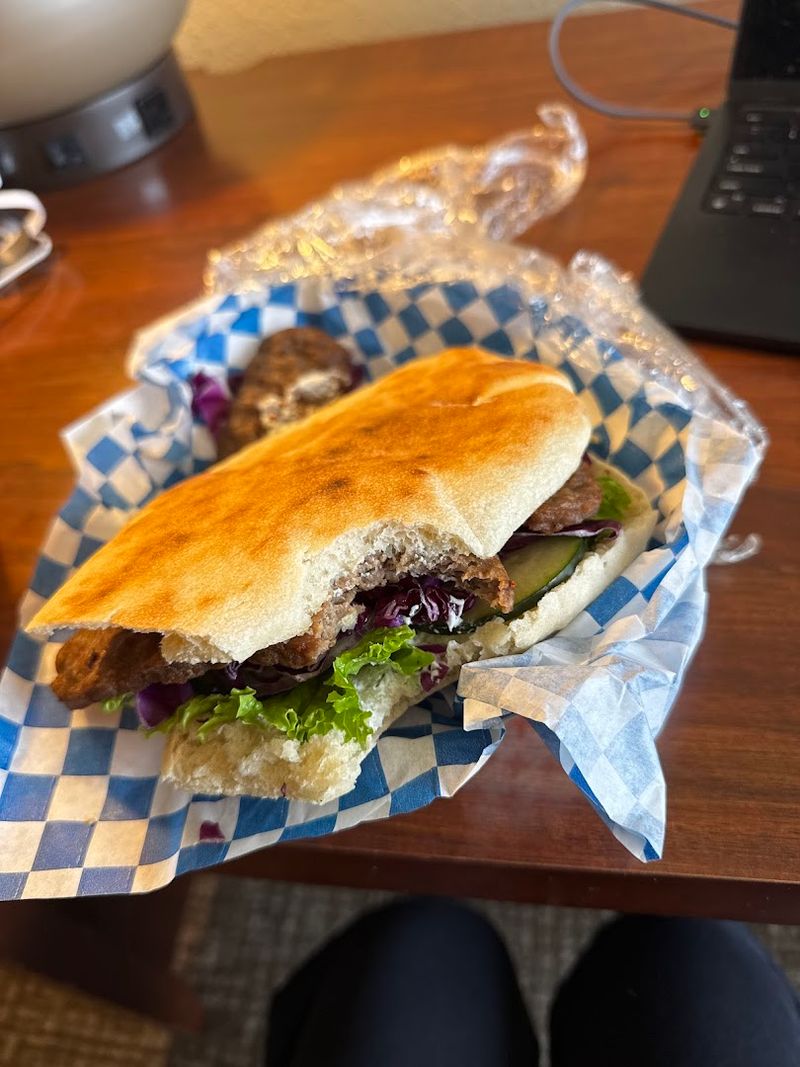 Das Alpenhaus Delikatessen LLC