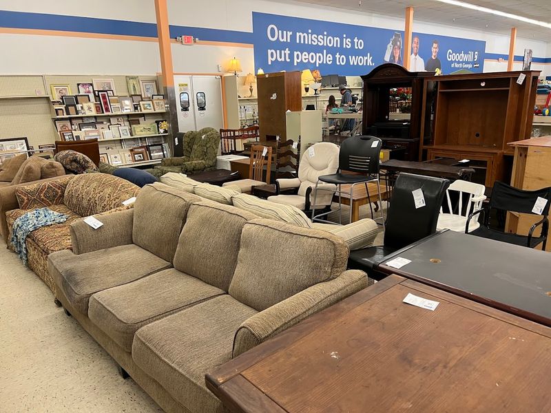 Senior and Military Discounts