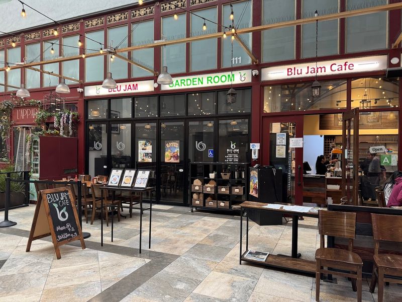 Blu Jam Cafe, Los Angeles