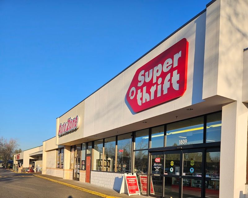 SuperThrift Oregon City