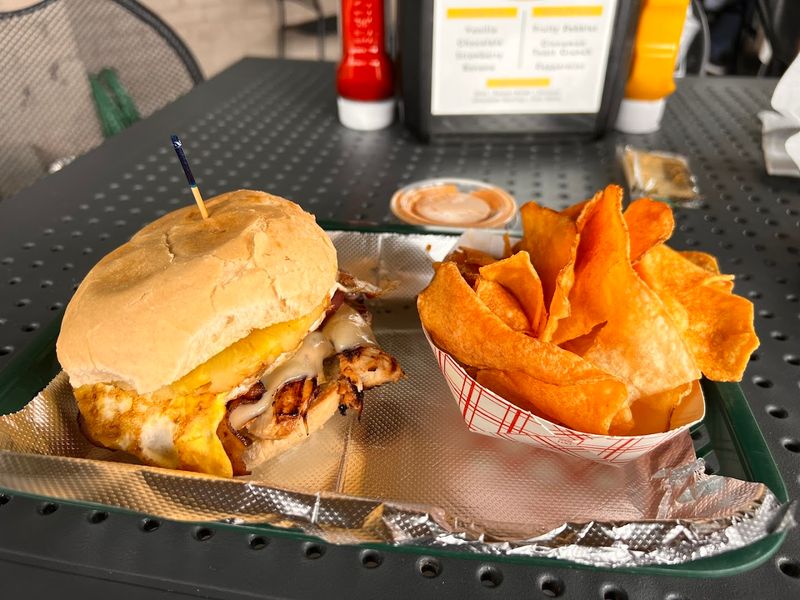 MoJoe's Burger Joint