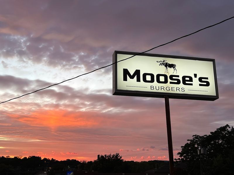 Moose's Burgers