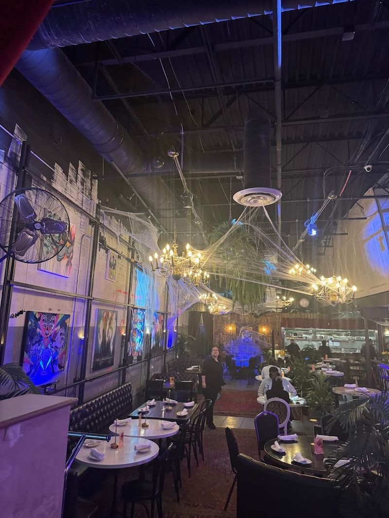 12 Massachusetts Catfish Restaurants You'll Travel Miles For - Decor Hint Bootleg Special