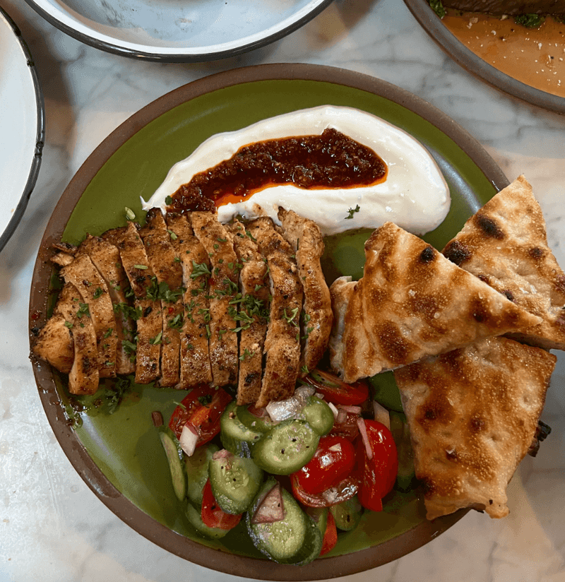 Nona Bistro