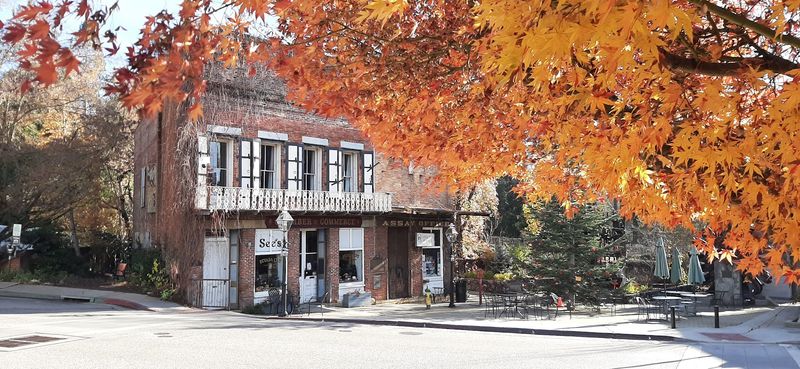 These Storybook California Towns Feel Like Europe In April - Decor Hint Nevada City