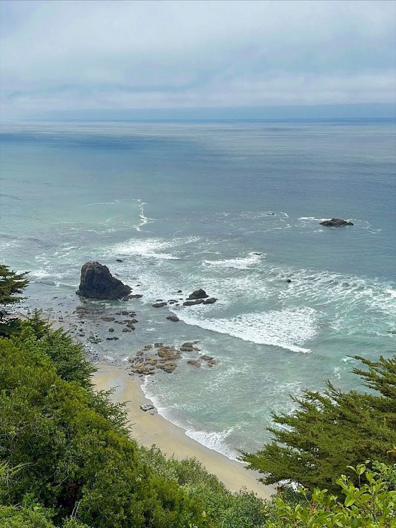 10 California Beaches Where The Coastline Still Feels Quiet And Untamed - Decor Hint Enderts Beach, Crescent City