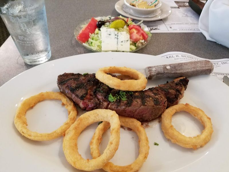 These Juicy Prime Rib Cuts In Georgia Keep People Coming Back - Decor Hint Signature Prime Rib That Earns Its Reputation