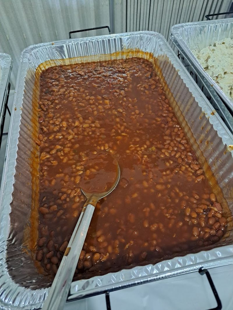 This Arkansas Food Truck Has People Leaving The Highway Just To Track It Down - Decor Hint The Baked Beans People Don’t Skip