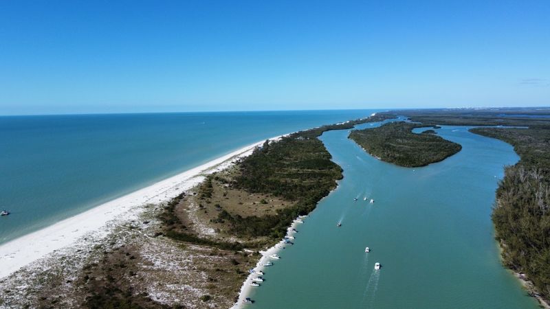 Keewaydin Island