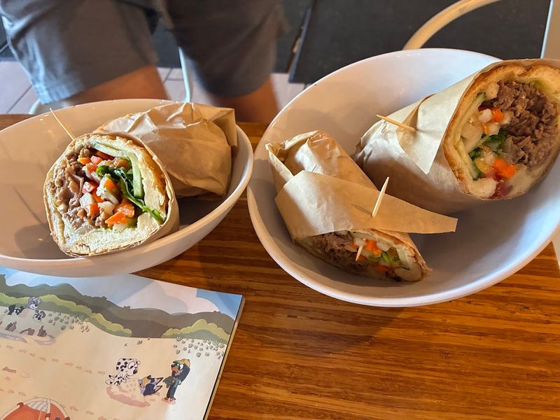 Oh Mai Vietnamese Kitchen Downtown