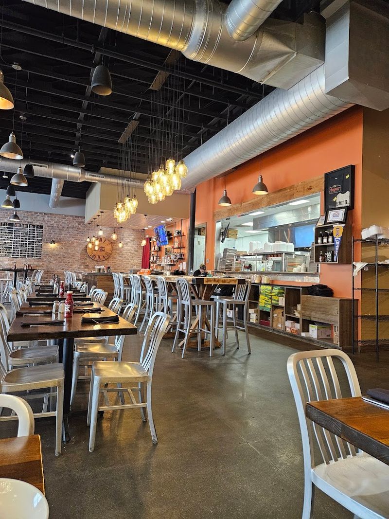 Angus Burgers & Shakes