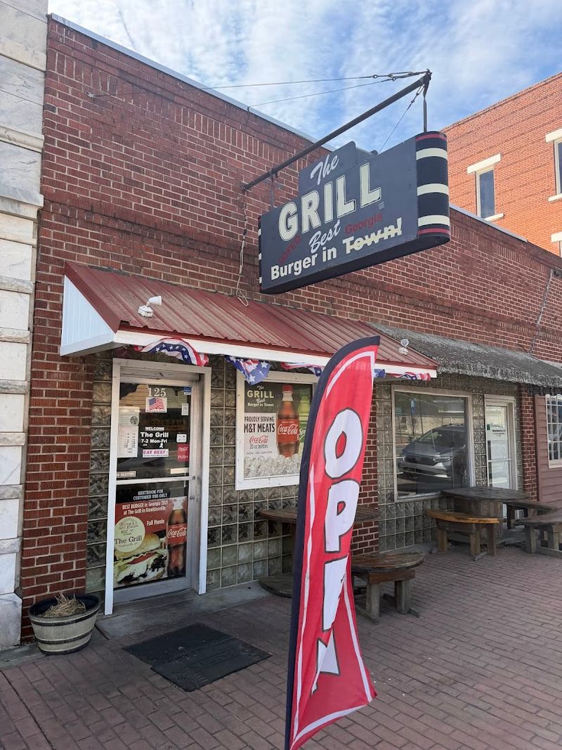 Friendly Service That Regulars Keep Praising