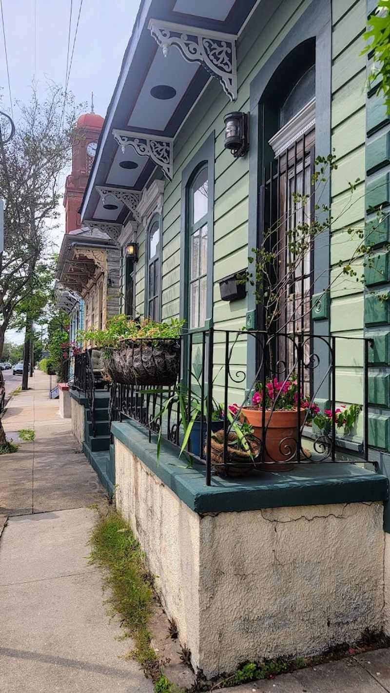 Explore Bywater And Marigny