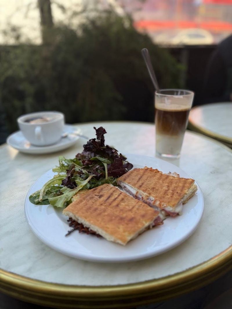 This San Francisco, California Coffeehouse Feels Like Europe With Authentic Italian Desserts - Decor Hint Light Fare That Goes Beyond Just Desserts