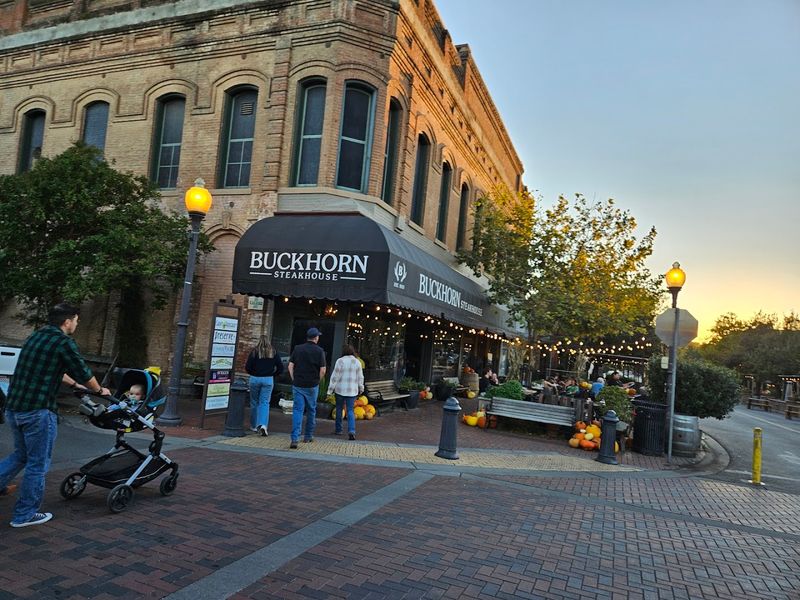 Buckhorn Steakhouse, Winters