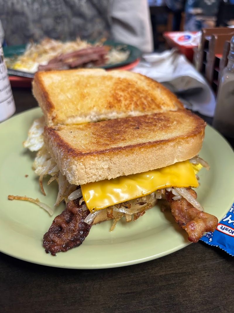 Generous Portions That Leave No One Hungry