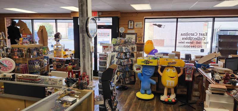 Find The Collectibles You Always Wanted Inside This North Carolina Shop - Decor Hint Relive Your Childhood Memories