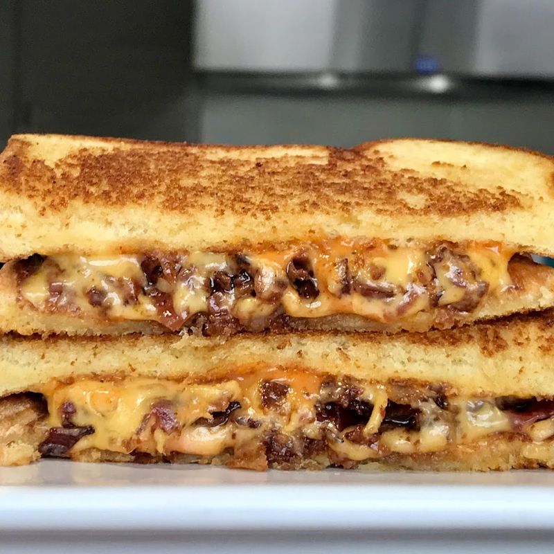 Glowing Customer Reviews That Speak for Themselves