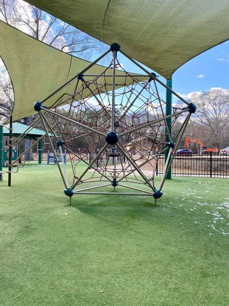 This Small Town In Georgia Is Quietly Becoming One Of The Coolest Places In The South - Decor Hint Outdoor Recreation Options Close to Town