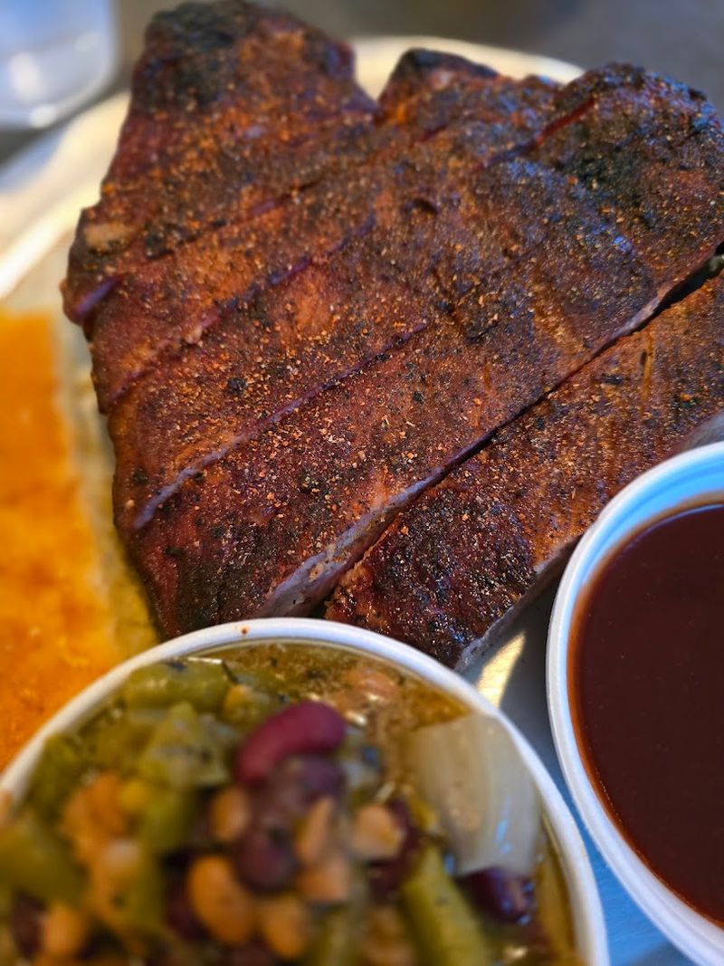 Saucy's Walk-Up Bar.B.Q.