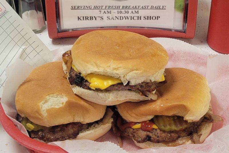 12 Hidden Missouri Restaurants That Locals Love And Tourists Miss - Decor Hint Kirby's Sandwich Shop, Sikeston