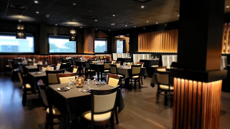 8 Iowa Seafood Spots Where The Atmosphere Is As Good As The Food - Decor Hint Irina's Steak & Seafood