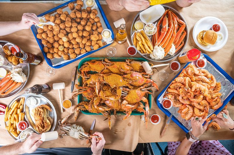 Captain Pell's Fairfax Crabhouse