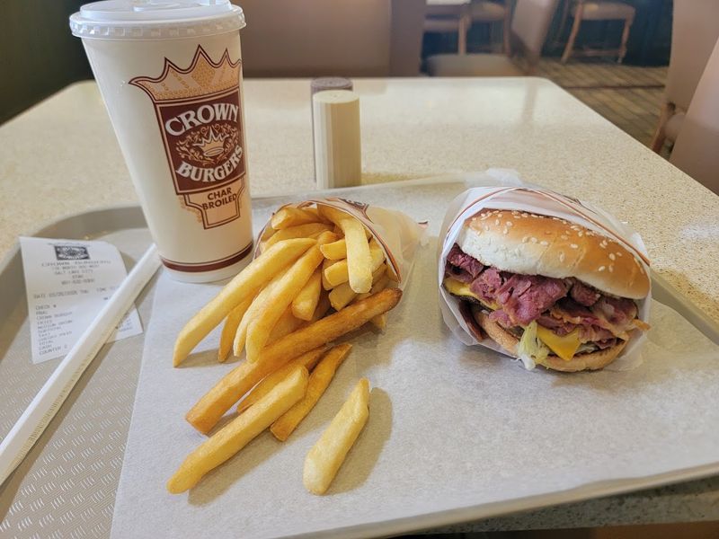 Crown Burgers (Capitol Hill)