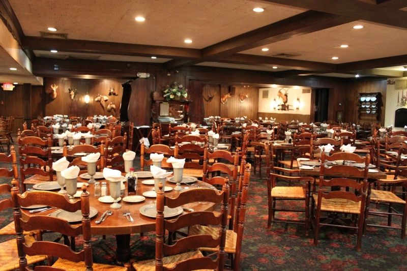 Pittypat's Porch, Atlanta