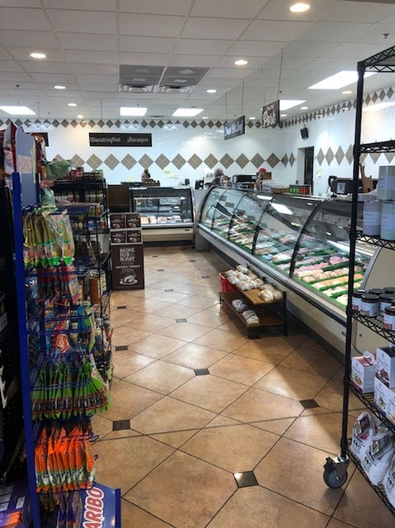 The Market And Deli Side