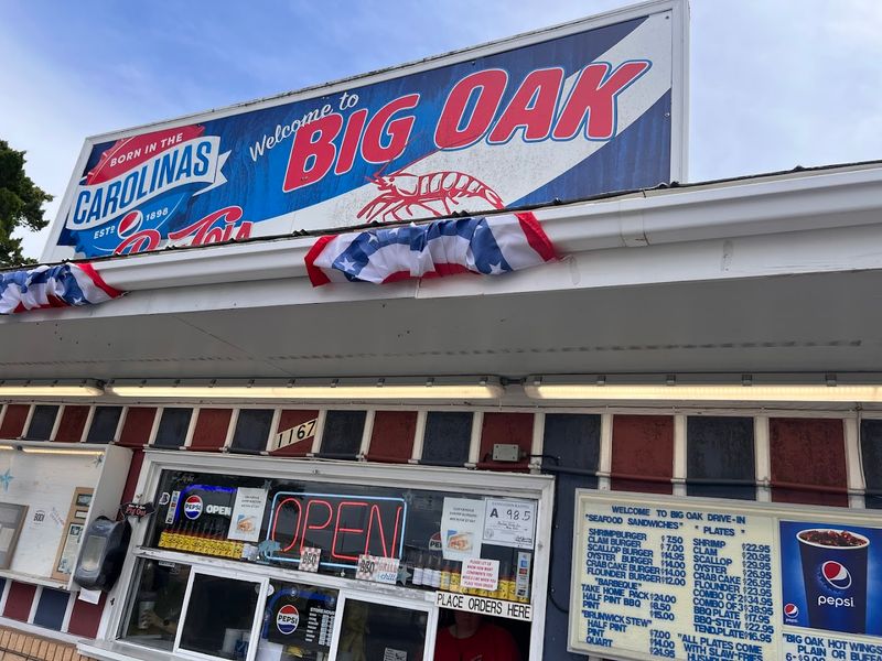 These North Carolina Restaurants Focus On The Basics And Deliver On Seafood - Decor Hint Big Oak Drive-In & Bar-B-Que